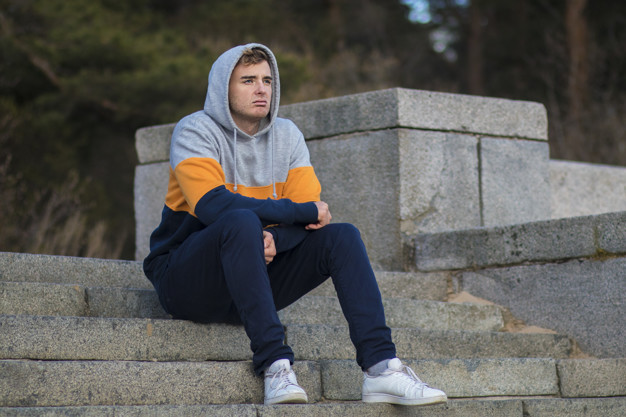 tips for men to stop comparing themselves with others