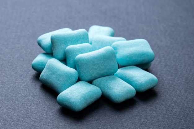 blue colour chewing gum