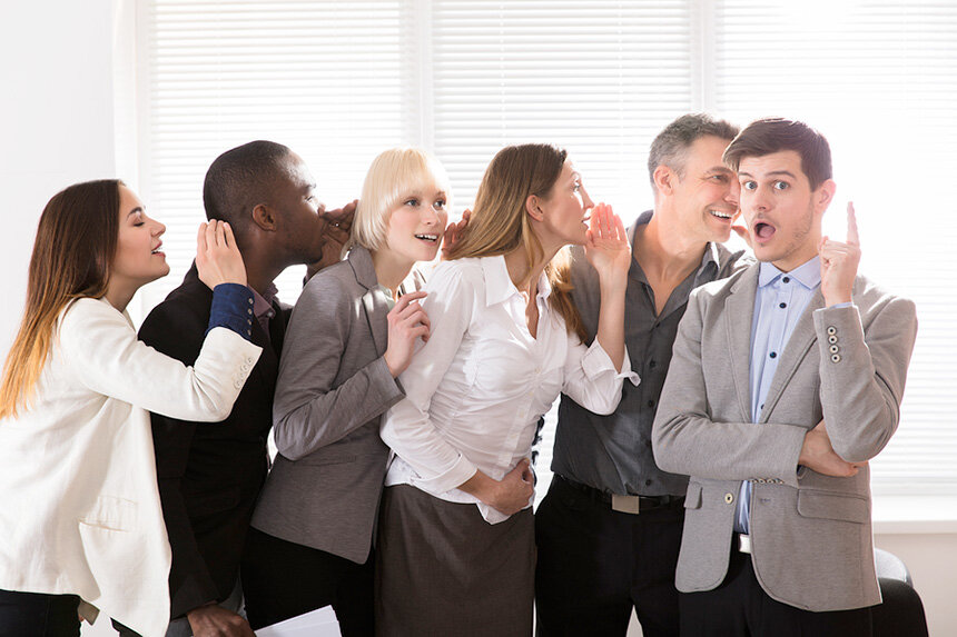 stop gossiping at the office; successful office lifestyle