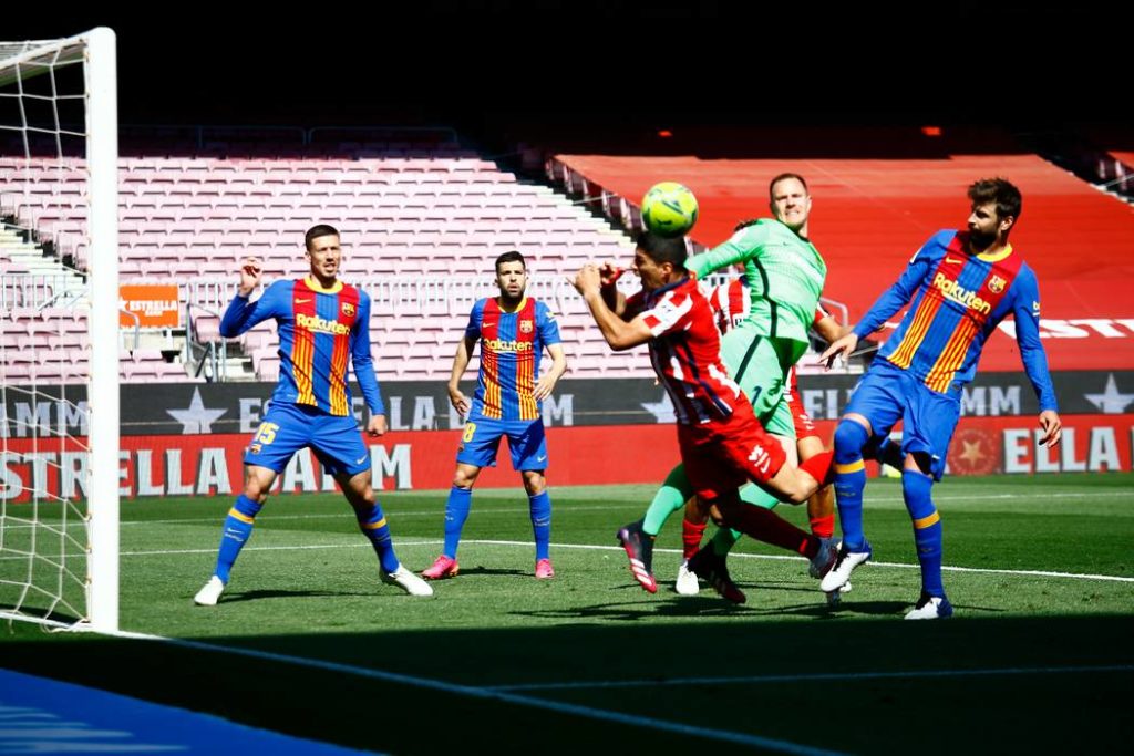 what-gerard-pique-said-to-luis-suarez-during-barca-vs-atletico