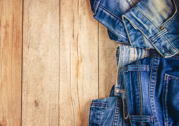 jeans-stylish-clothes-selective-focus-shopping-time