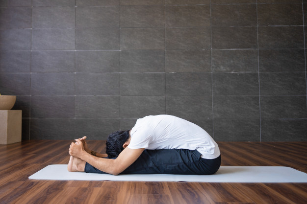 man experienced yoga