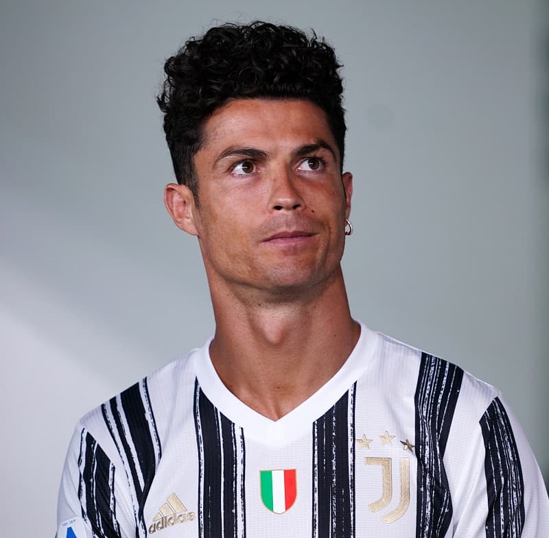 Curly Hairstyle in Serie A Championship 2019-2020