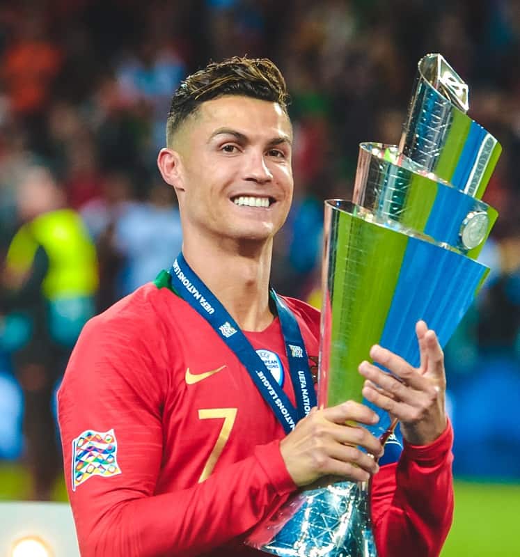 Disconnected Fade in UEFA EURO 2020