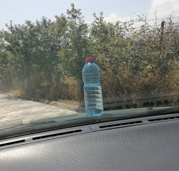 things to avoid while driving a car