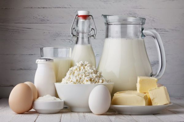 avoid eating dairy products if you want healthy skin