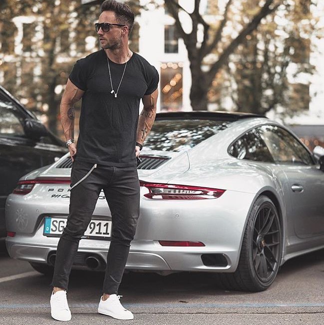 All-Black fashion style for men