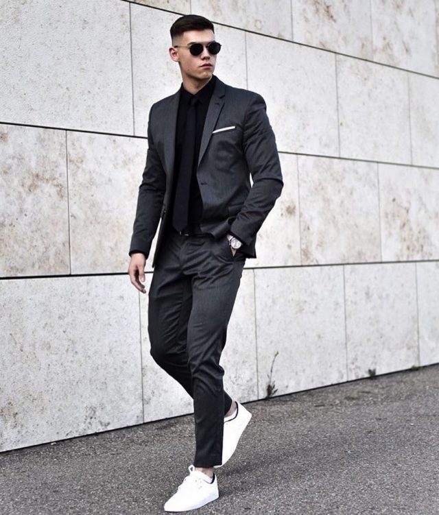 all-black fashion style