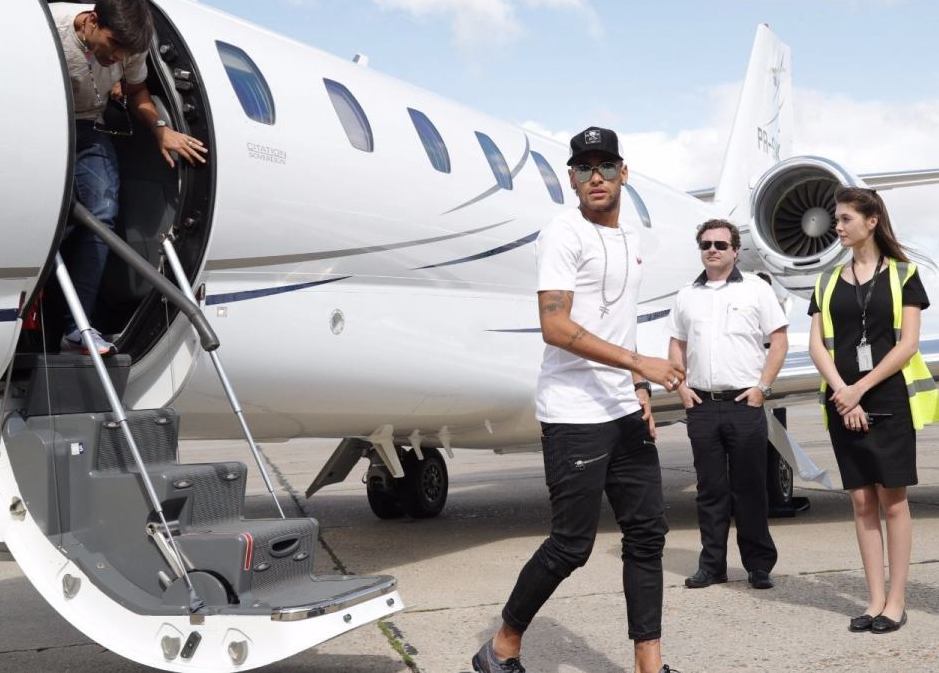 Neymar‘s Private Jet - Cessna Citation Sovereign (680) 