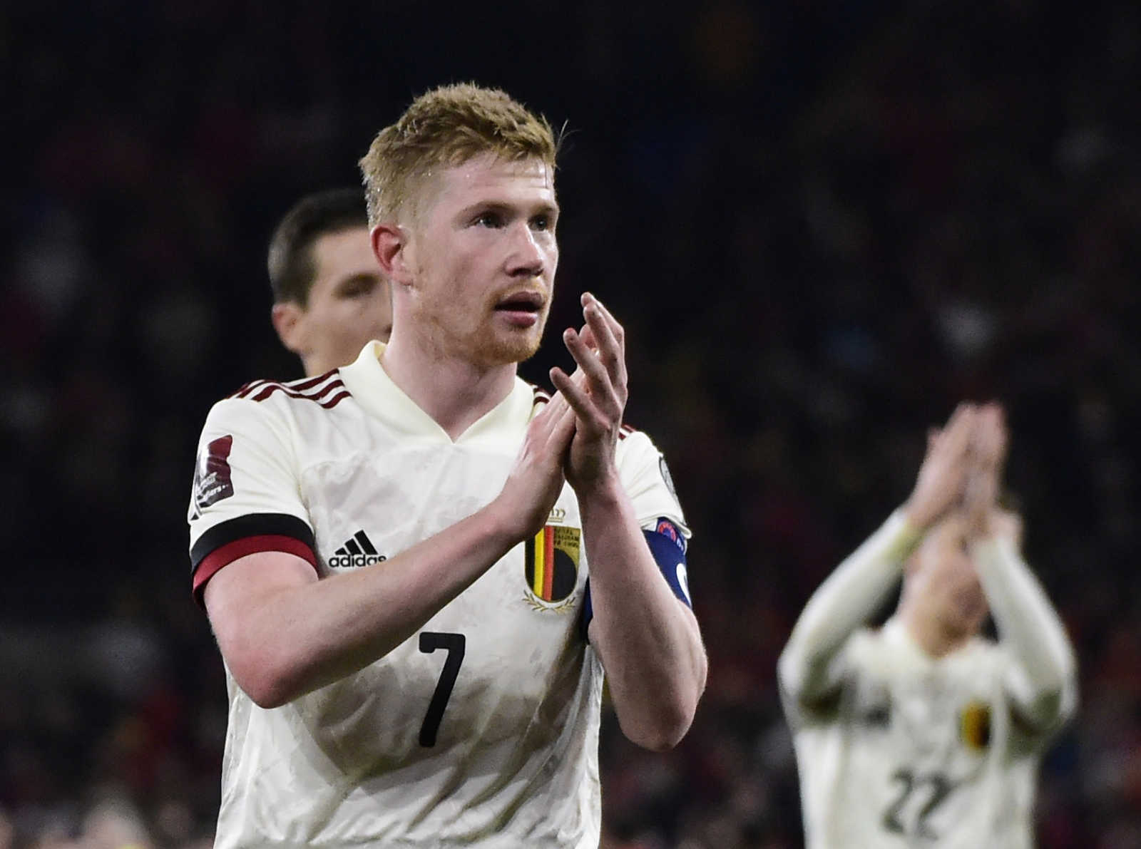 kevin de bruyne tests positive for covid after returning from international duty