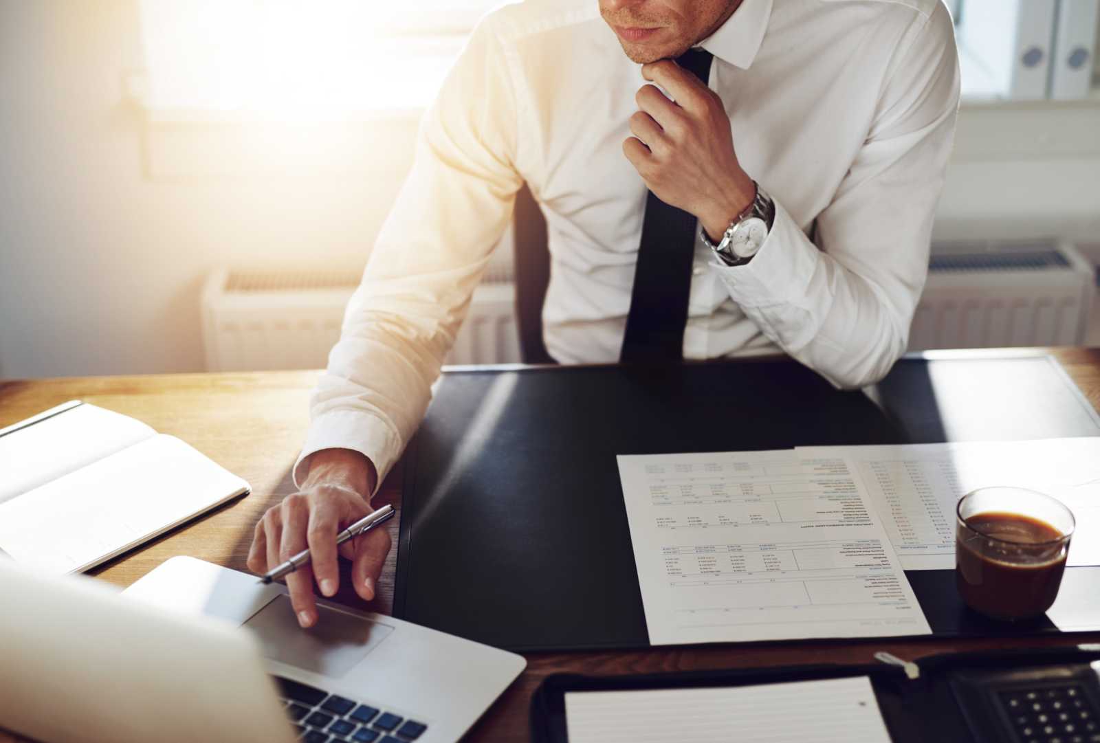 Business man working at office 