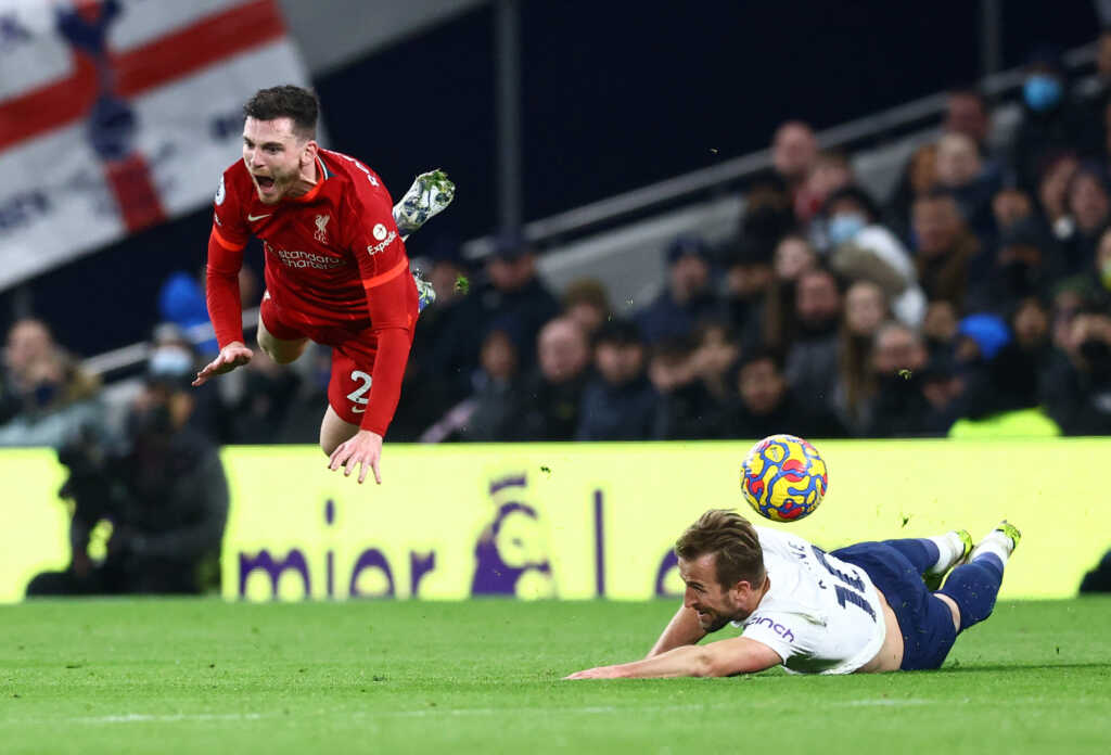 Harry Kane recklessly challenge Andy Robertson