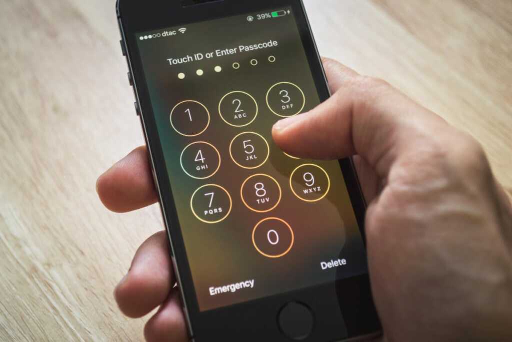 Use a pin, password or pattern to lock your phone