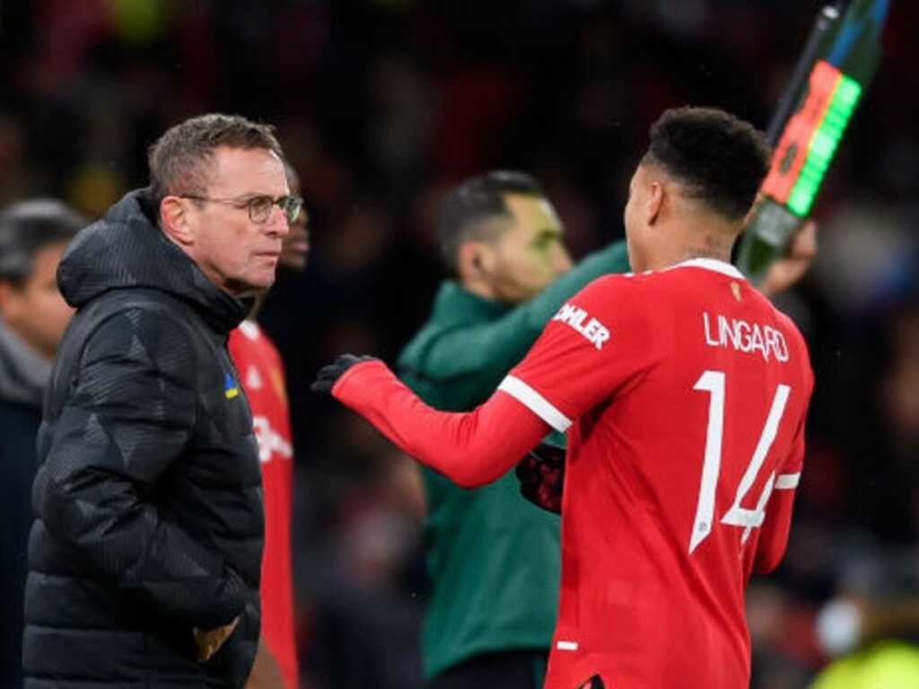 manchester-united-are-now-prepared-to-let-jesse-lingard-leave-on-loan-after-his-talks-with-ralf-rangnick-from-dubai-but-newcastle-are-still-some-way-apart-with-old-trafford-club-on-agreeing-a-fee
