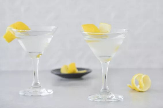 Classic Cocktails Every Men Should Try