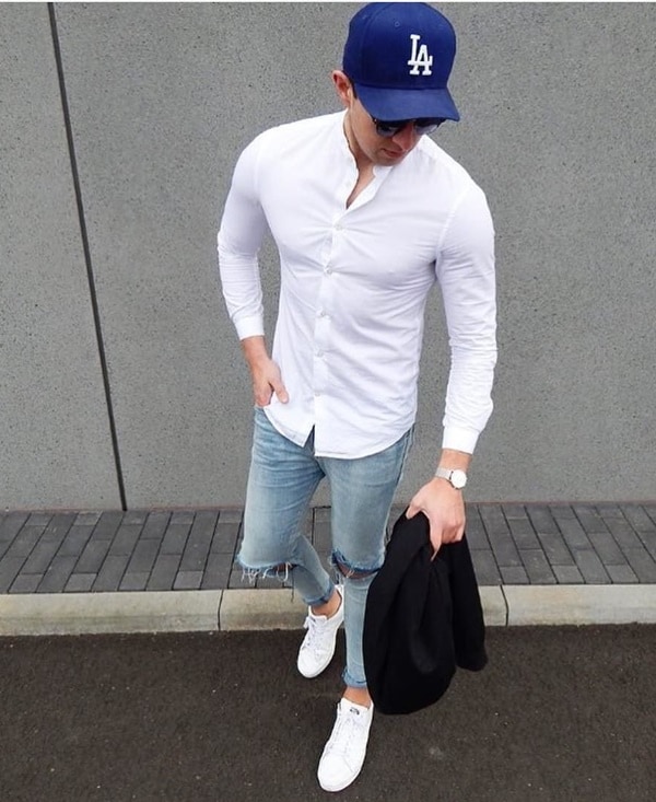 Best Blue Jeans With White Shirt Outfits For Men