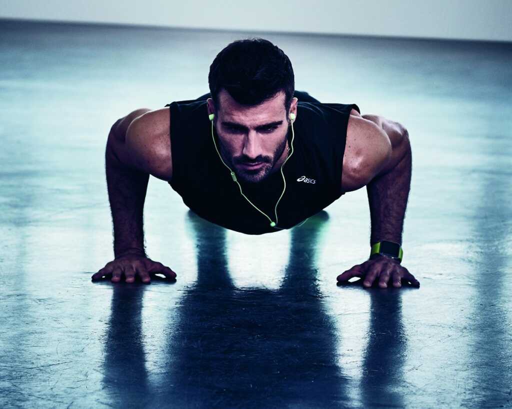 Man Push-Ups