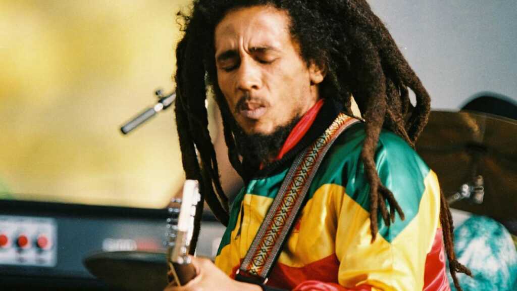 ရက်ဂေး Bob Marley သီချင်း