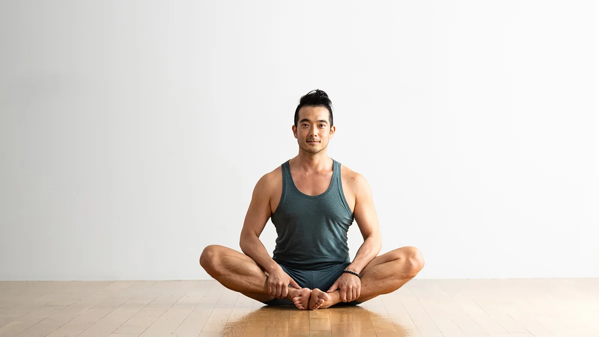 Exercises to Do After a Long Day Sitting at Your Desk