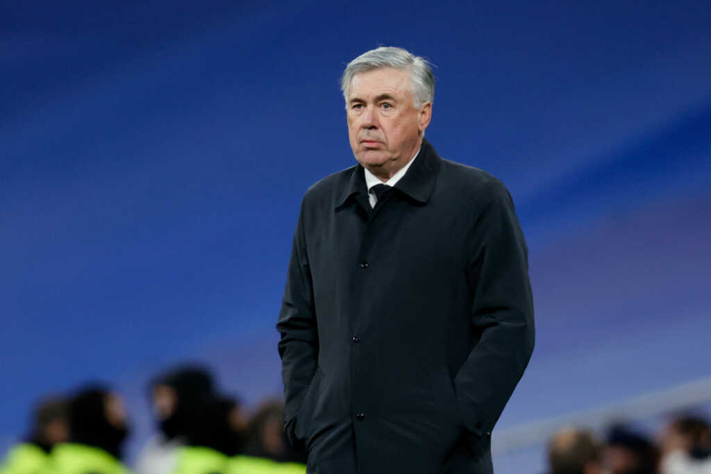 Coach Carlo Ancelotti of Real Madrid during the La Liga Santander match between Real Madrid v Deportivo Alaves at the Santiago Bernaubeu