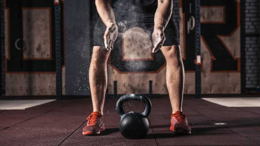 Single-arm Swing kettlebell