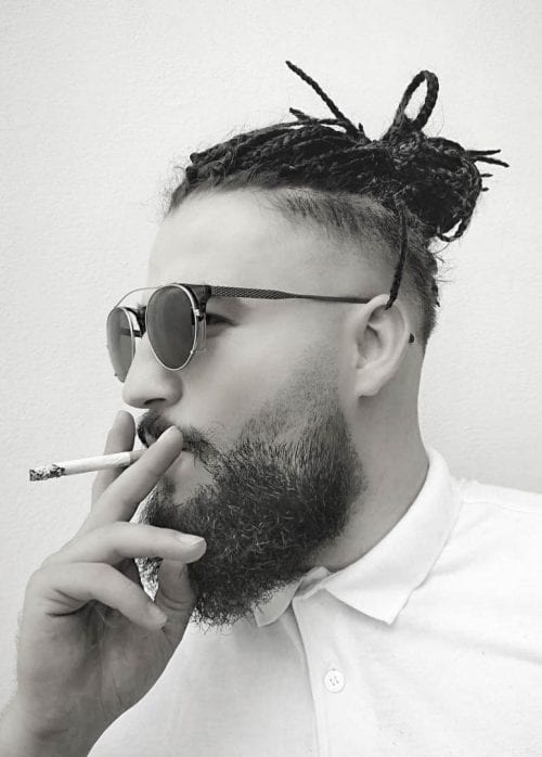 man bun hairsytle