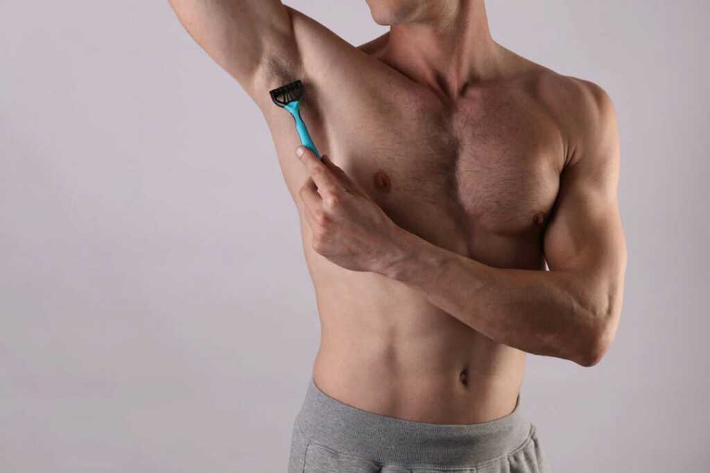 man armpit remover