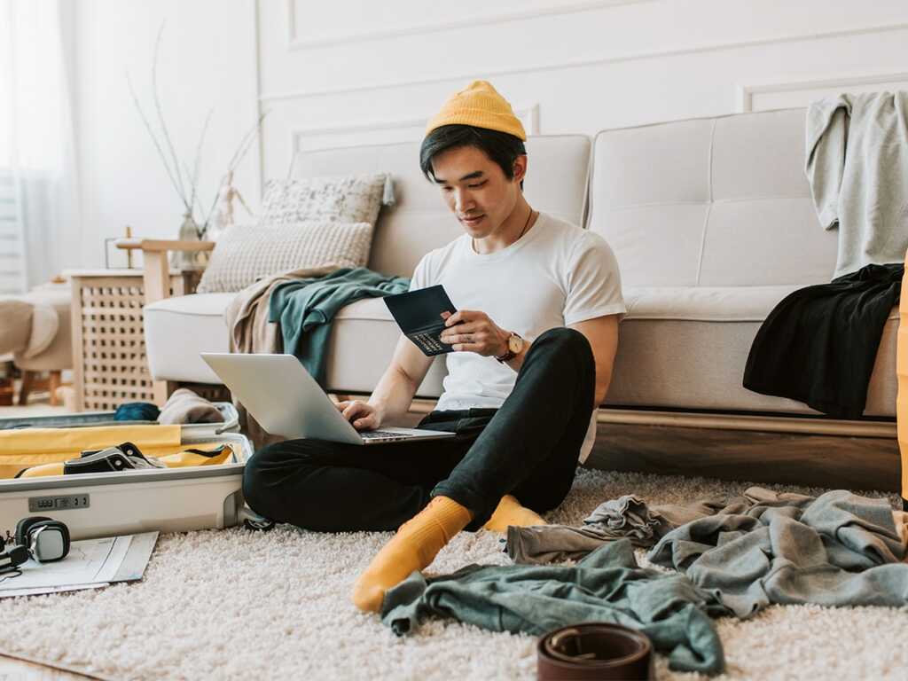 Photo-by-Vlada-Karpovich