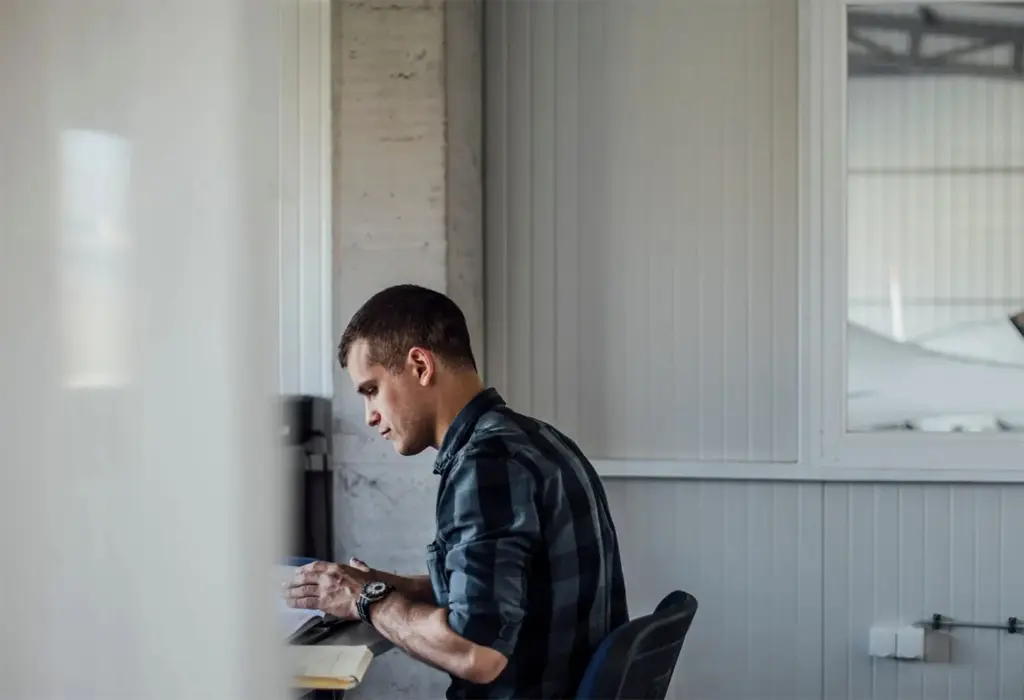 ခါး ခန္ဓာကိုယ် အနေအထား