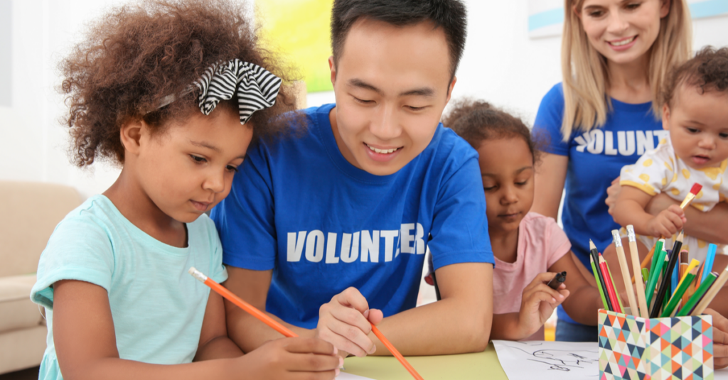 အထာကျကျ ခရီးသွား