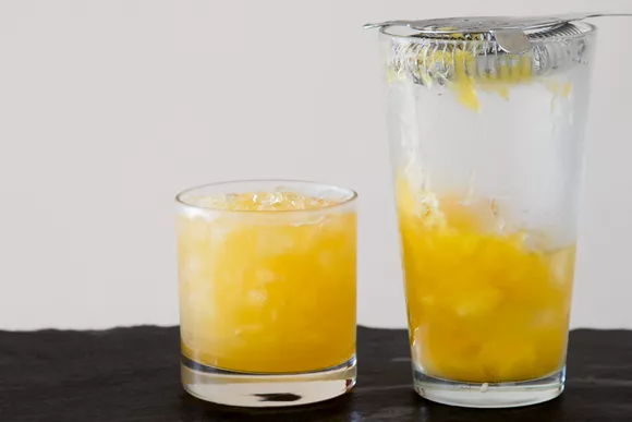 mango cocktail