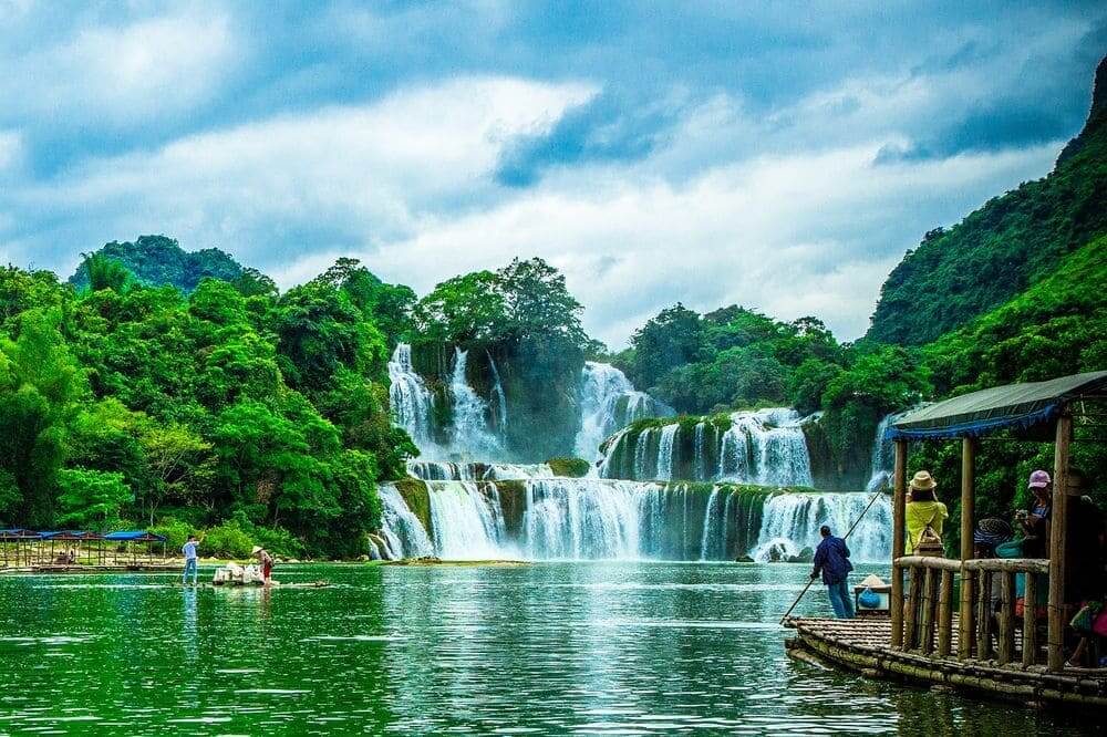 ဗီယက်နမ်နိုင်ငံ နေရာများ
