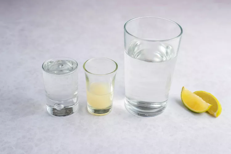 Gin Rickey ကော့လ်တေး