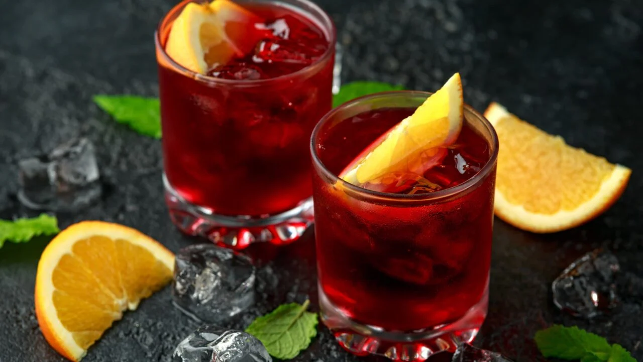 New Year’s Eve ကော့လ်တေးများ