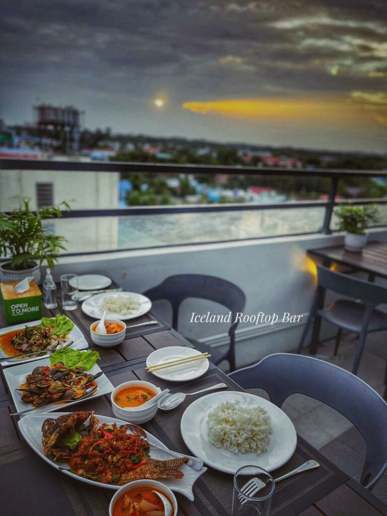 ရန်ကုန် မန်းလေး Rooftop