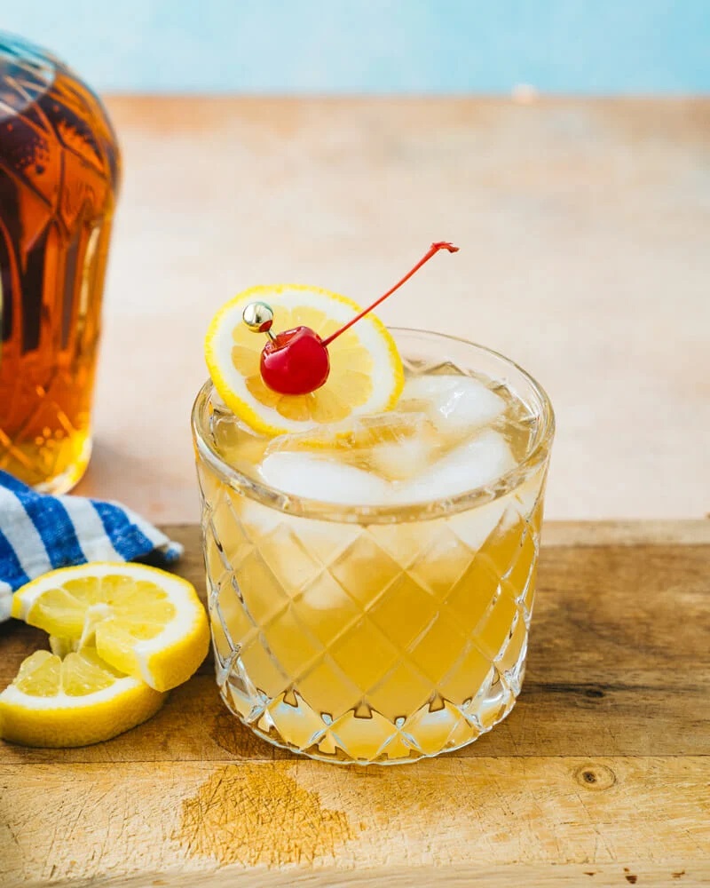 ဝီစကီ Whiskey Lemonade