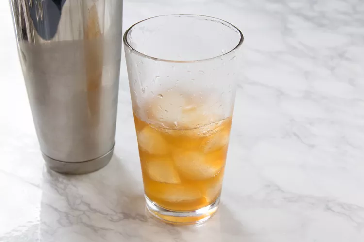 Amaretto Sour Cocktail