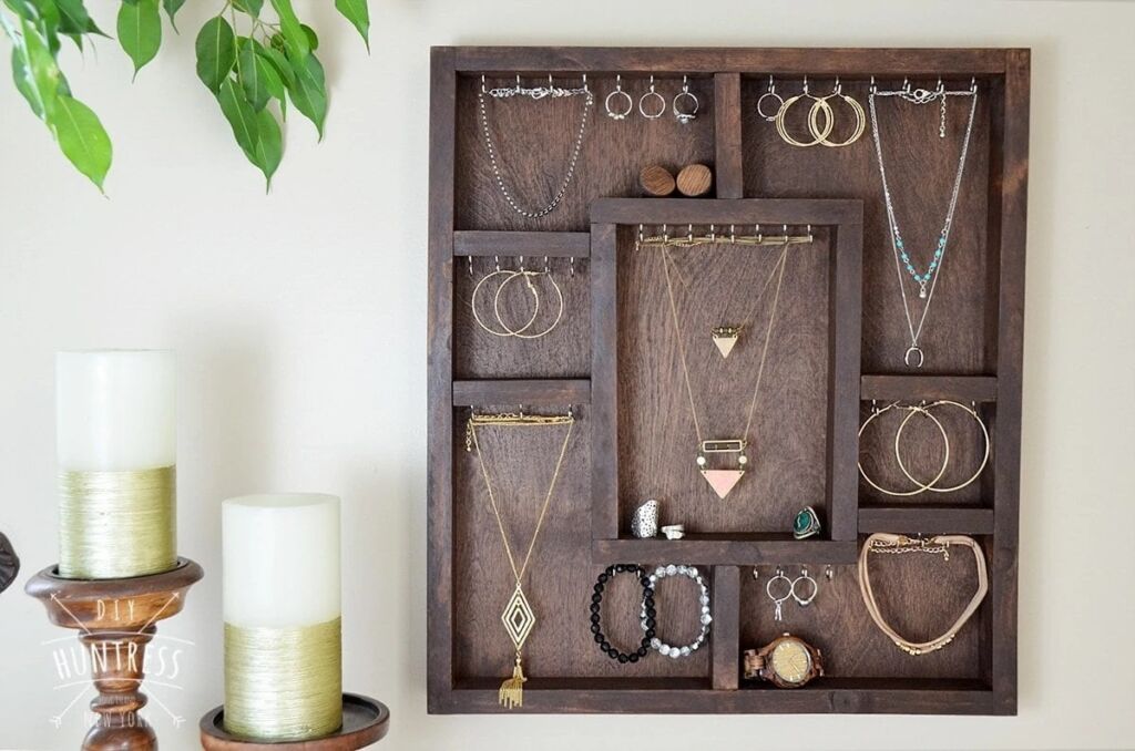 DIY Wooden Jewelry Holder