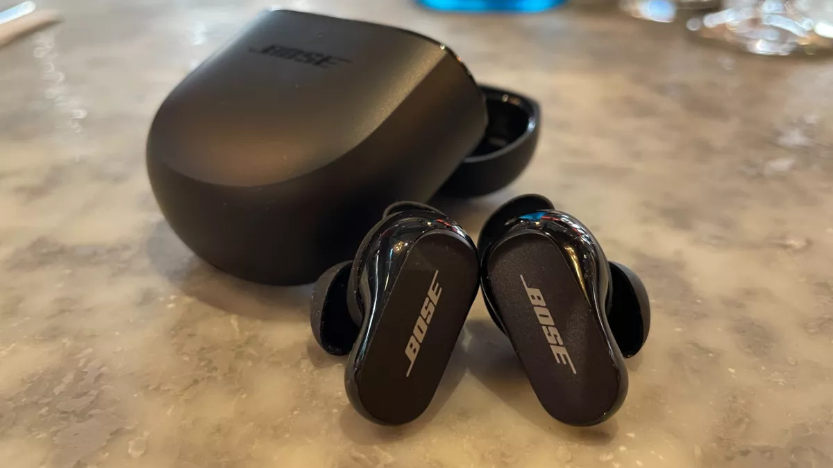 (၁) Bose QuietComfort Earbuds II