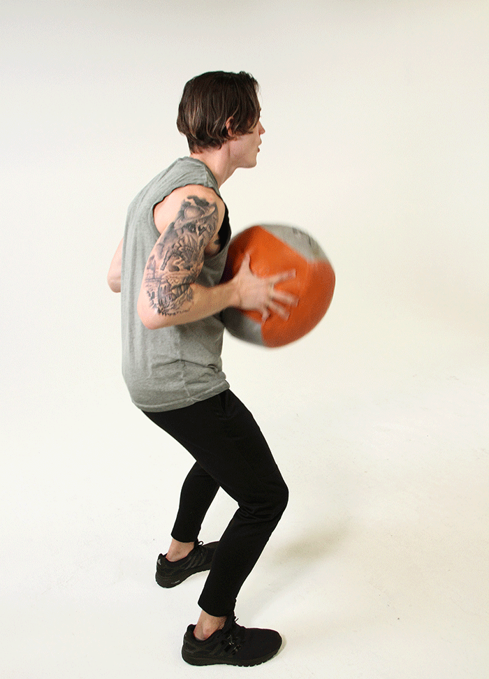 ထိမိ Medicine Ball