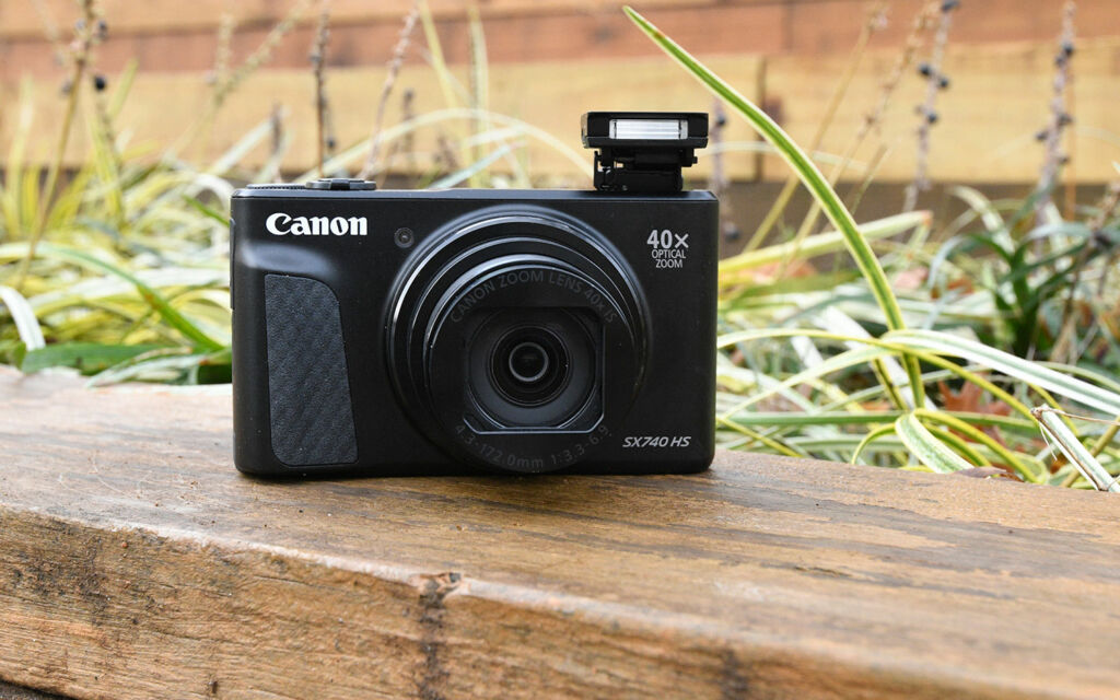 Canon PowerShot SX740 HS