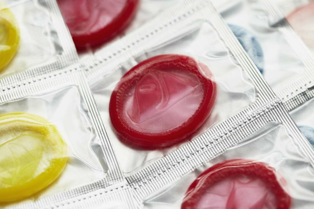 Condom 