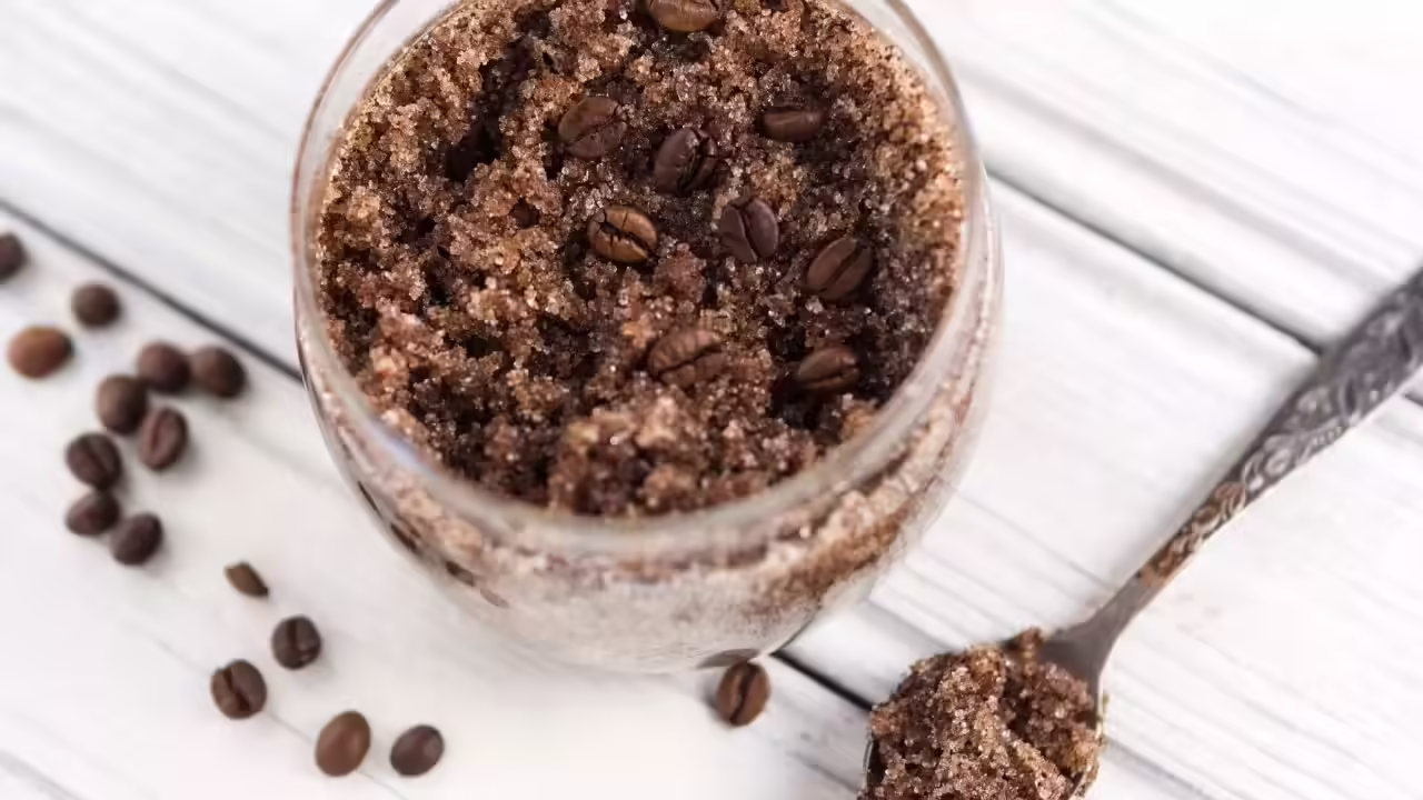 Coffee and coconut oil body scrub for glowing skin