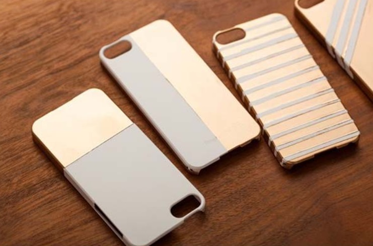 DIY Gold iPhone Cases