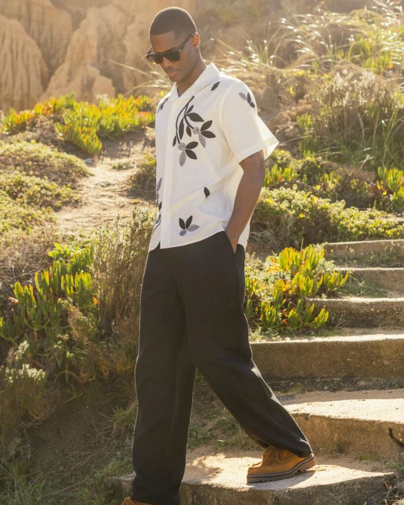Relaxed-Leg Trousers